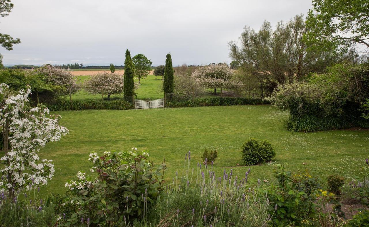 The Leafy Flat Appartamento Havelock North Esterno foto